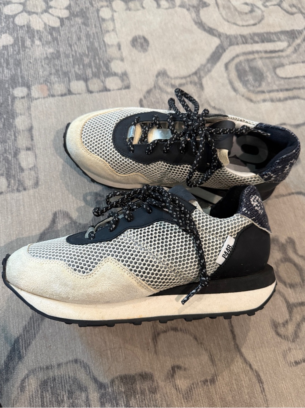 P448 Black & White Mesh Sneakers EU 36 / US 6